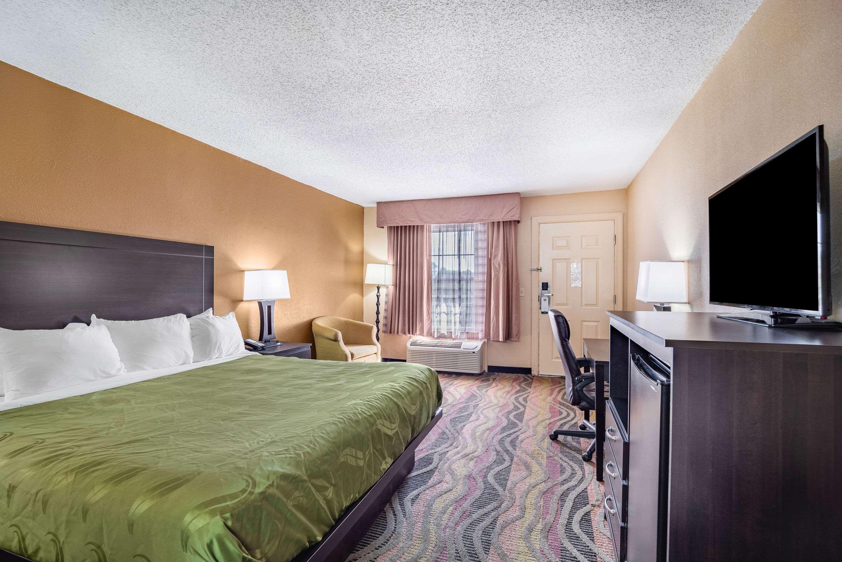Quality Inn & Suites Santee Extérieur photo
