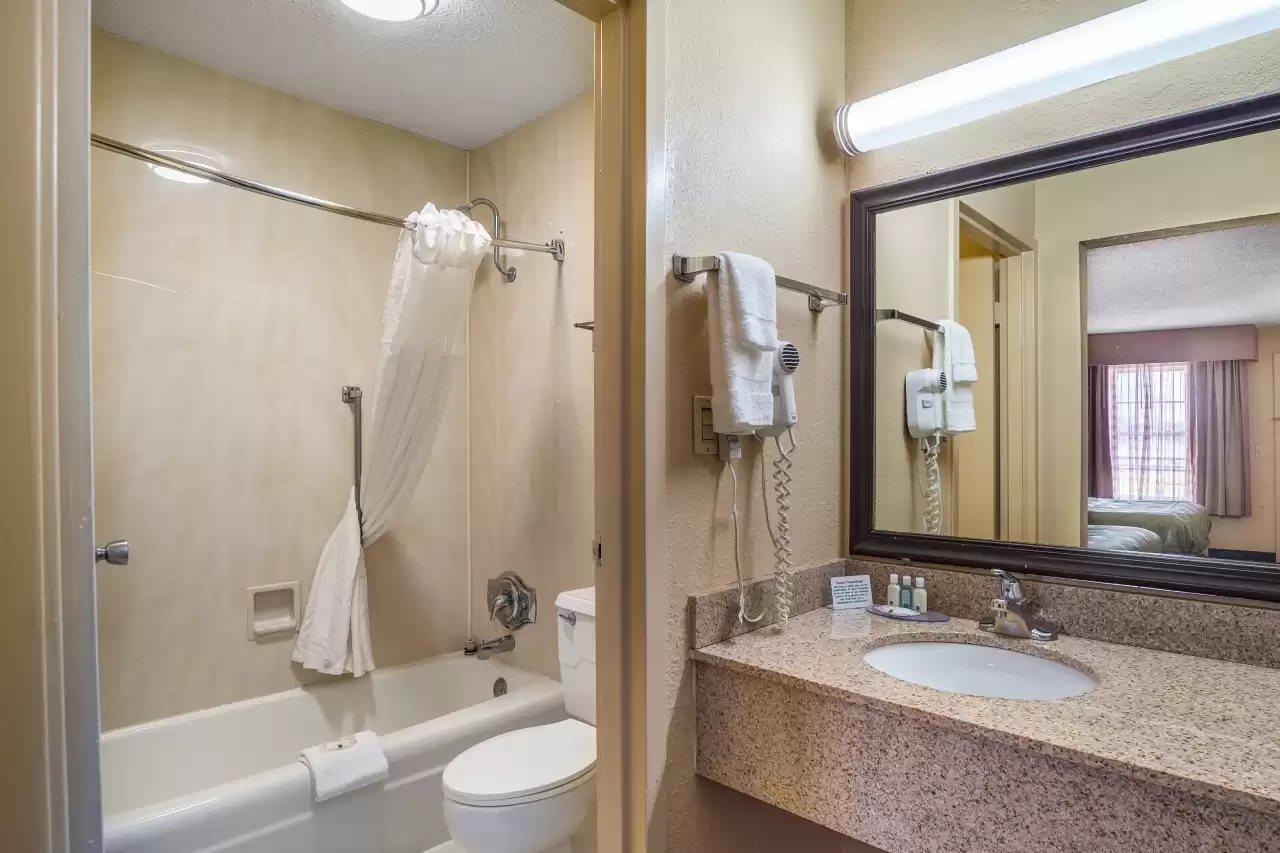 Quality Inn & Suites Santee Extérieur photo