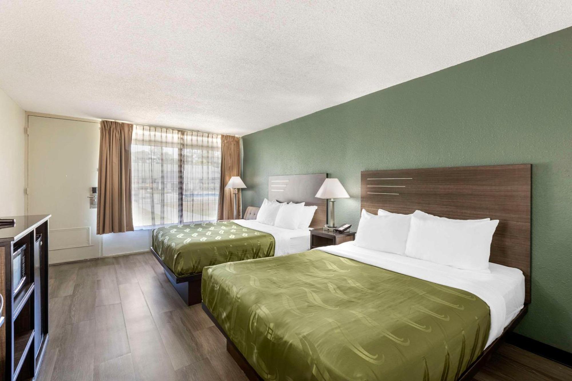 Quality Inn & Suites Santee Extérieur photo