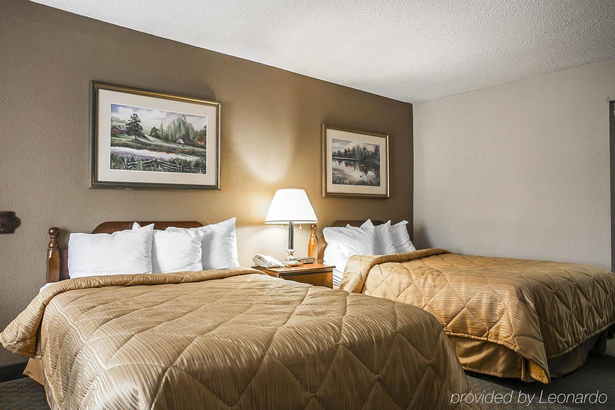 Quality Inn & Suites Santee Extérieur photo